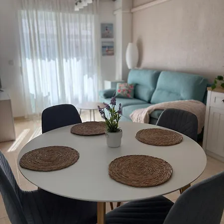 Sunny&cozy Apartment, 6-min Walk To Del Cura Torrevieja